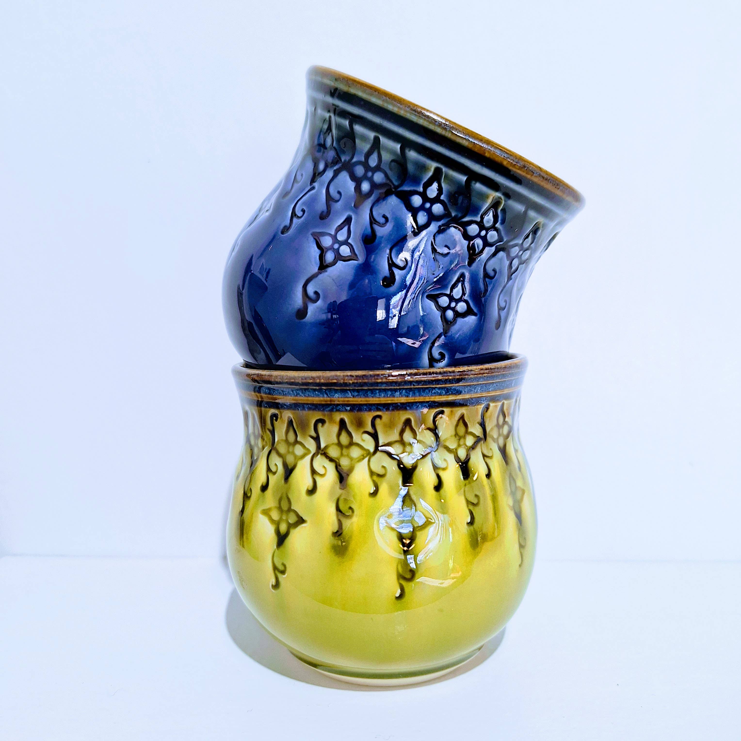 Plays in Mud Pottery - Venta al por mayor Copas de vino - Copa de vino sin tallo - Hecha por encargo - Cerámica artesanal7