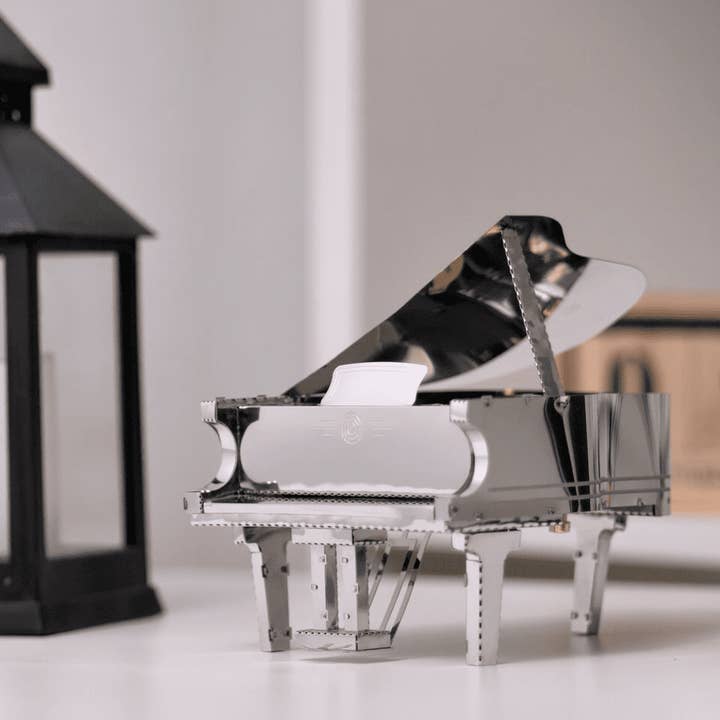 PIANO GRANDE PIANOLA voor wholesale door METAL-TIME INC.