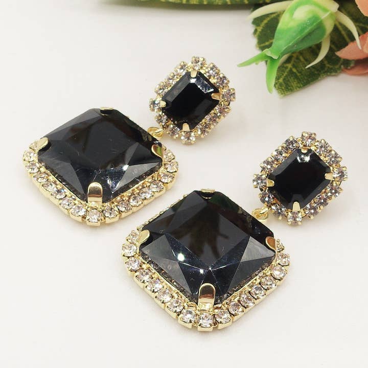 Daemon srls - Wholesale Dangle Earrings - ARIEL SQUARE - Orecchini pendenti con pietre sfaccettate e C7