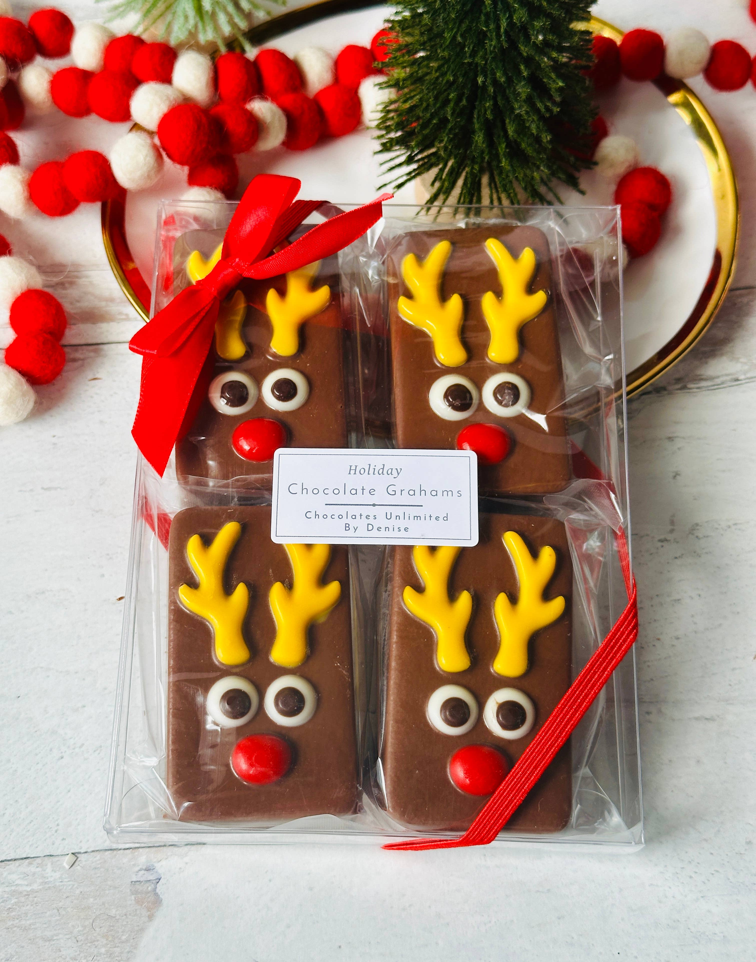 Chocolates Unlimited by Denise - Wholesale Chocolate Covered Sweets - Reindeer Inside Out Smore 1