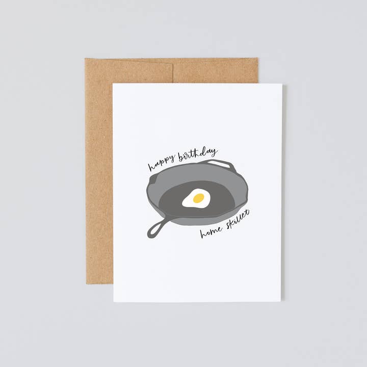 Happy Birthday Home Skillet, carte de joyeux anniversaire pour la vente par Lady Lo Design
