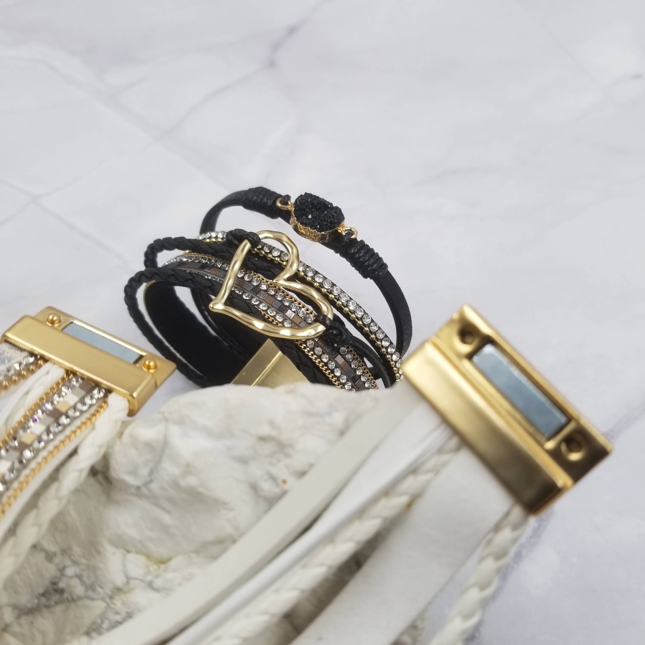 The Pretty Jewellery - Vendita all'ingrosso Braccialetto con ciondolo/pendente - Bracciale a cuore in cristallo con chiusura magnetica3