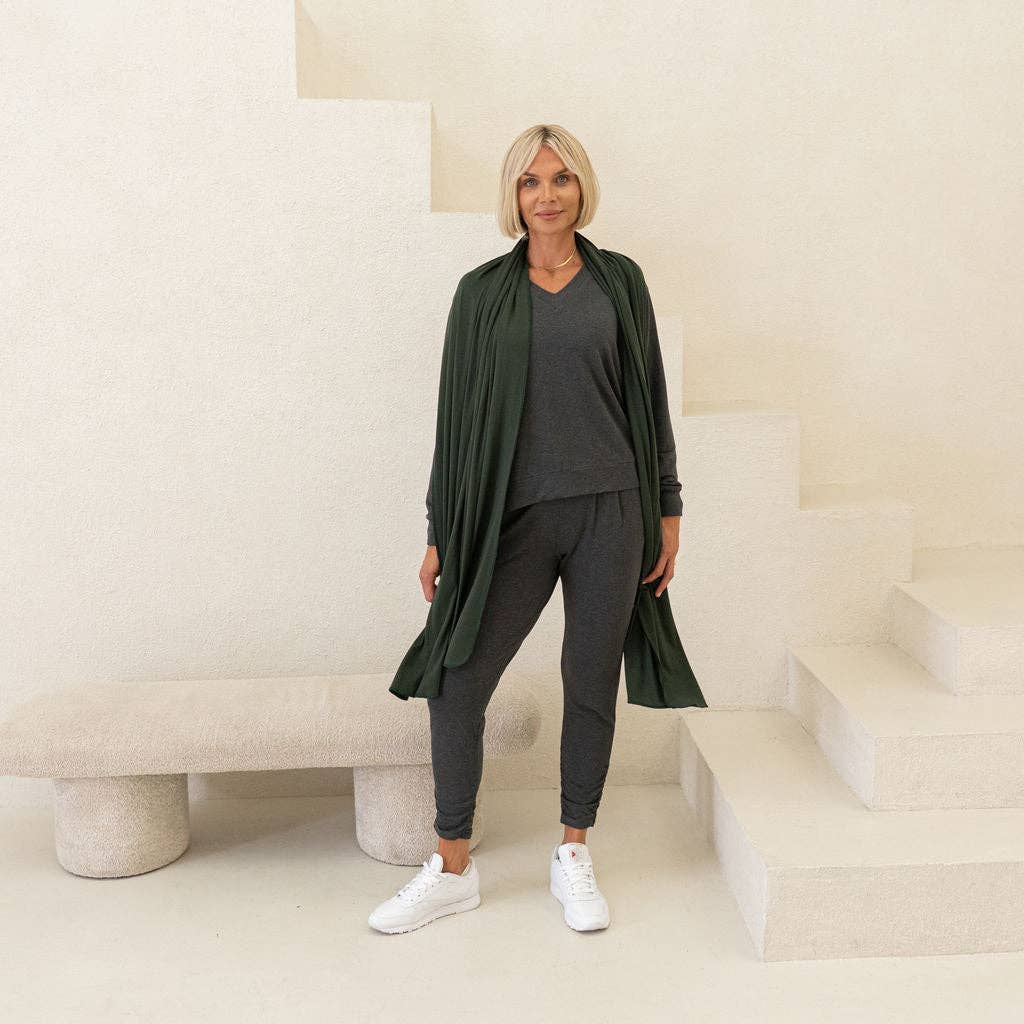 Encircled - Wholesale Sweatshirt - Women's - The Bamboo Merino Dressy V-Neck Sweatshirt14