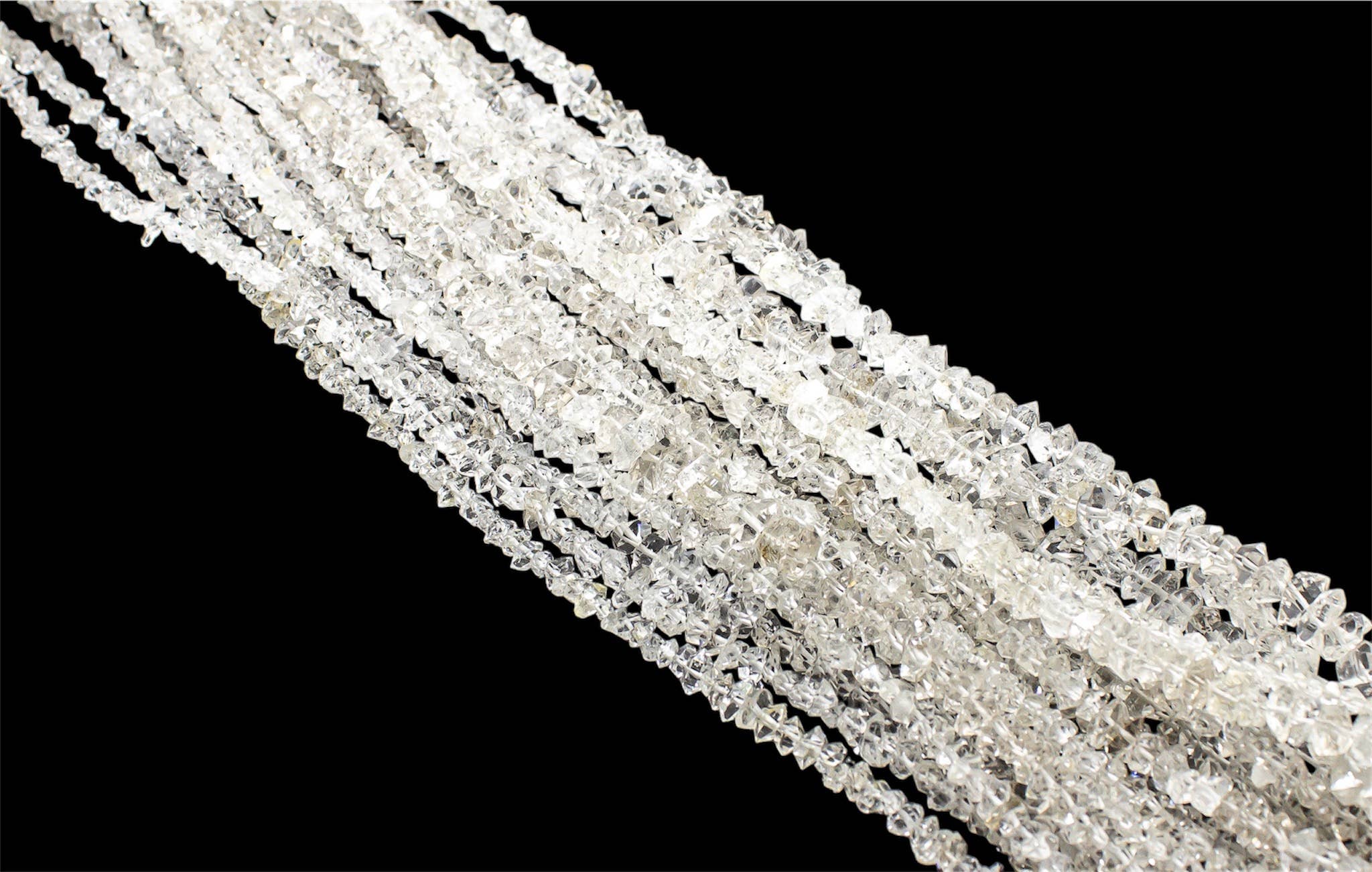 Quasar Gems USA - Venta al por mayor Cuentas - Cuentas de Pakimer/Herkimer Diamond en Hilo0