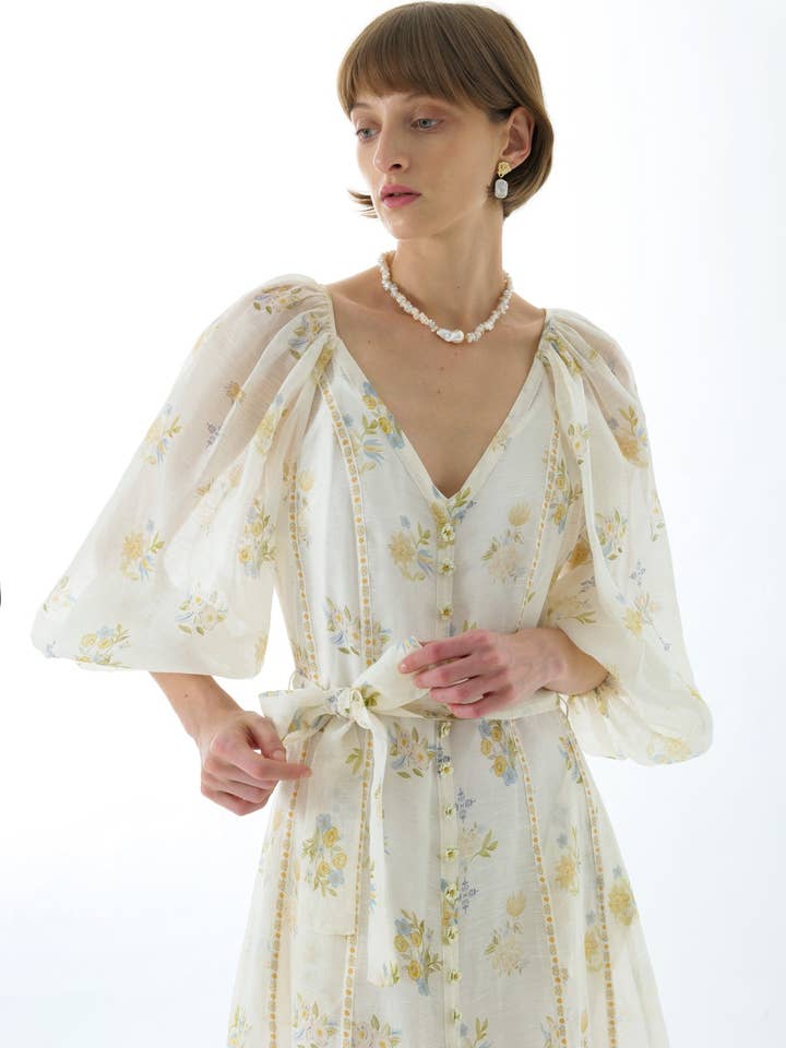 VESTIDO MAXI DE MANGA ABULLONADA DE SEDA CYNTHIA para venta al por mayor de WE ARE KINDRED