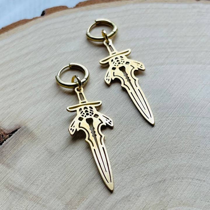 Huggie Goth Punk Witchy Örhängen Unika Tonårsgåvor för wholesale av Same Sunset Design