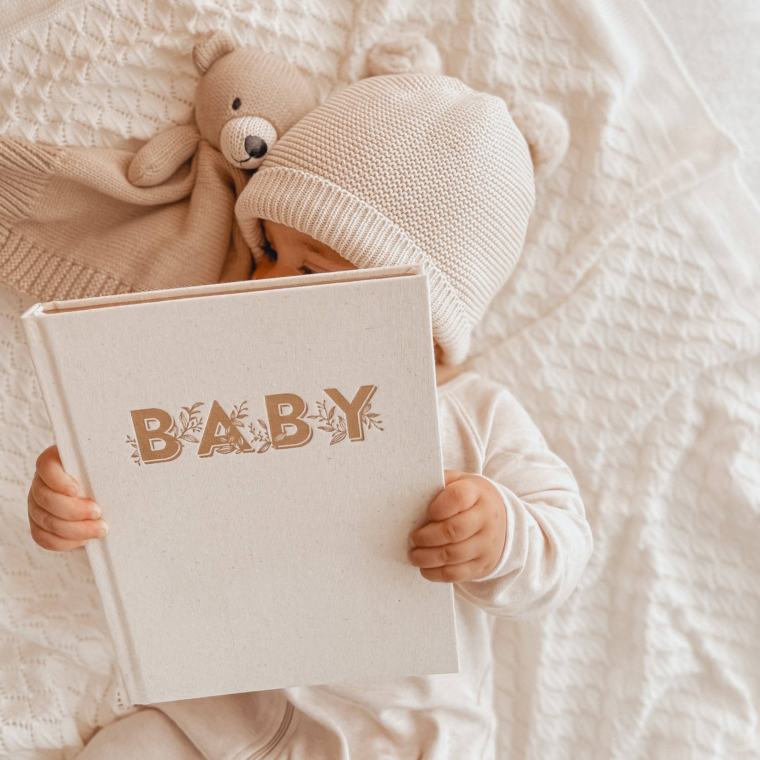 Fox & Fallow – wholesale Minnesbok - Barn och baby – Mini Baby Book Havregryn4