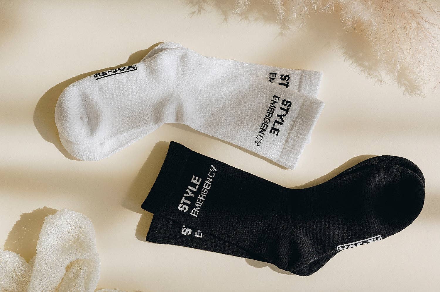 RE-SOX - Wholesale Socks - Women's - 3- SET- SLOGAN CREW4