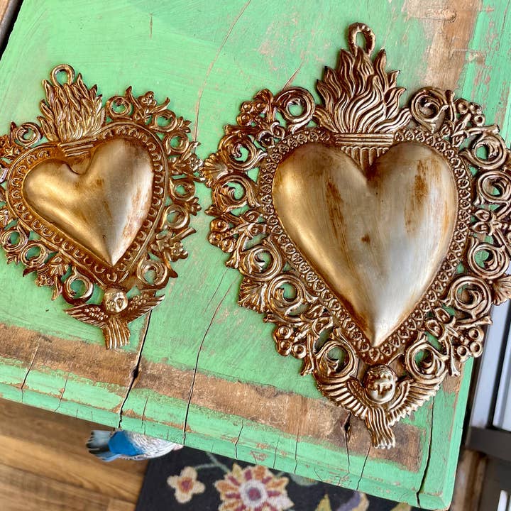 Gold Antique Inspired Hanging Sacred Heart for wholesale on Faire4