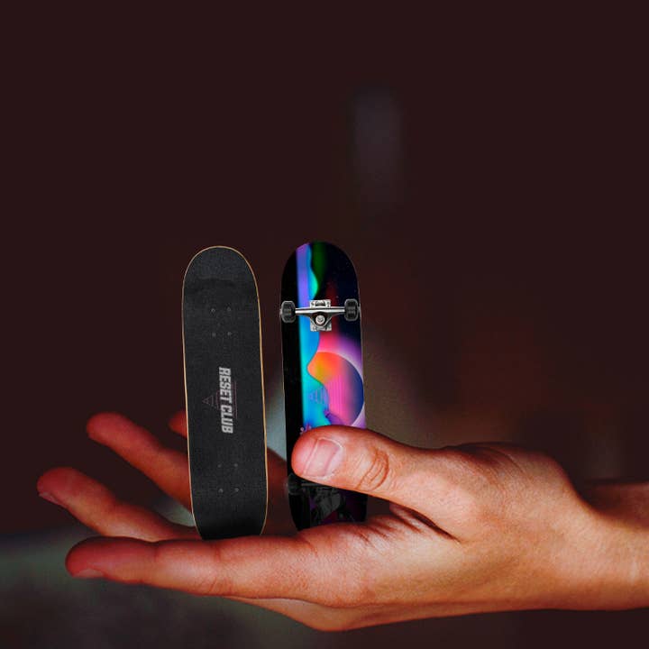 RESET CLUB - Wholesale Sporting Game - Kids & Baby - PRO AND RETRO FINGER SKATEBOARDS