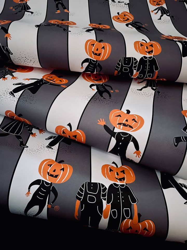 Papier cadeau The New Troublemakers pour la vente par Skelly Paper Co.