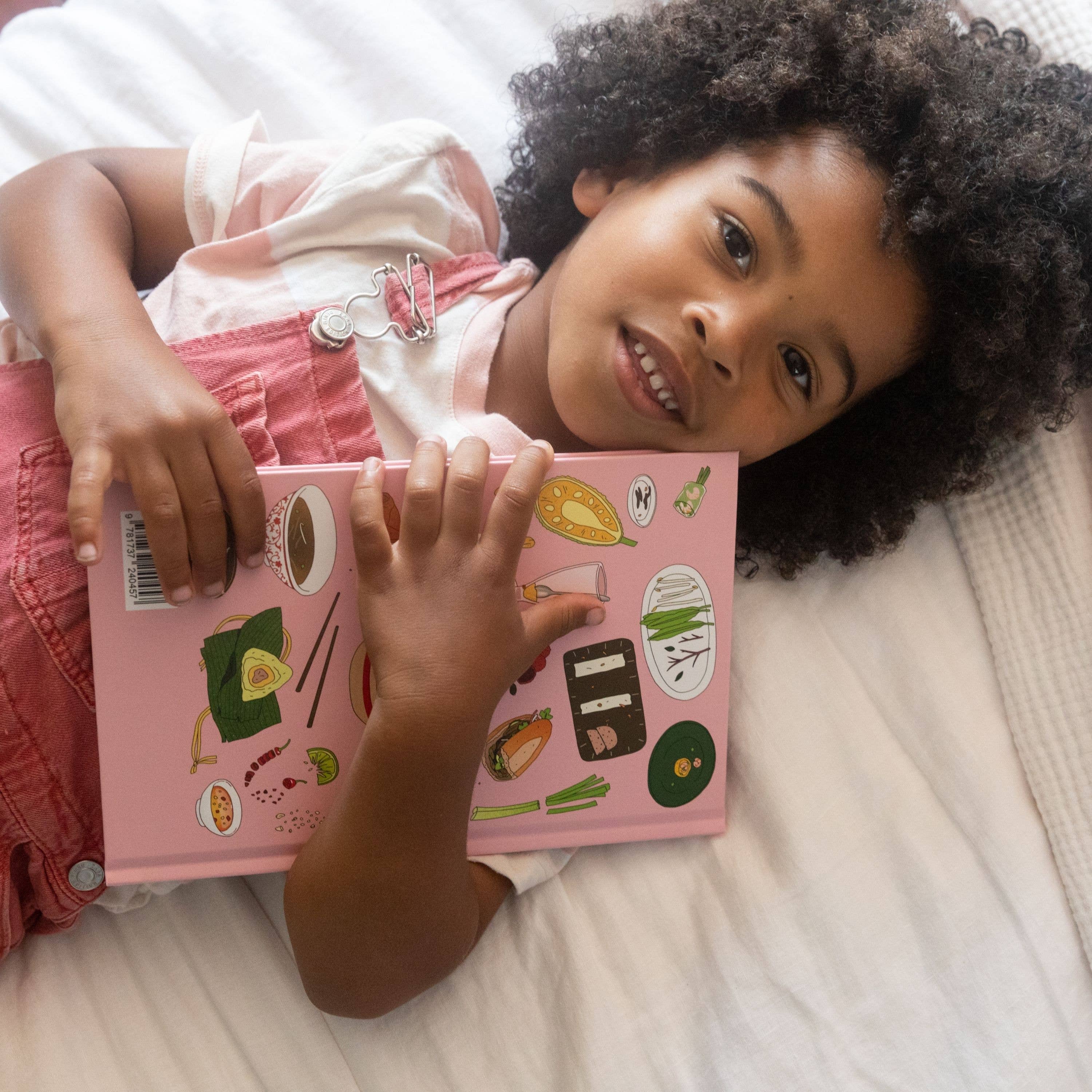 Gloo Books - Wholesale Cookbooks & Food - A Very Asian Guide to Vietnamese Food: Picture Book-Ages 3+5