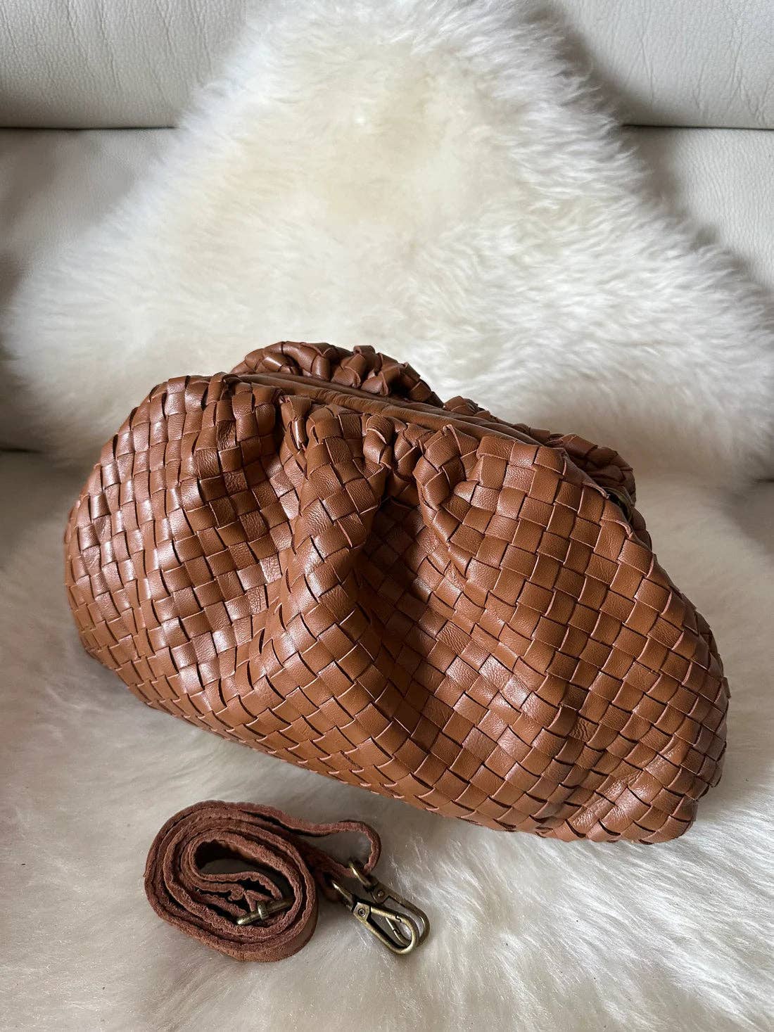 Modesto Bertotto - Vente Pochette – femme - Grande pochette en cuir nappa tressé1