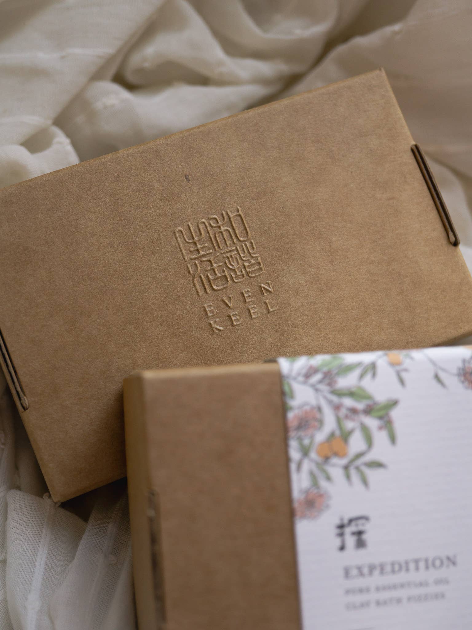 Even Keel - Venta al por mayor Vaporizadores/bombas de ducha - PACK VARIADO: Vaporizadores de Ducha / Bombas de Baño de Aceites Esenciales3