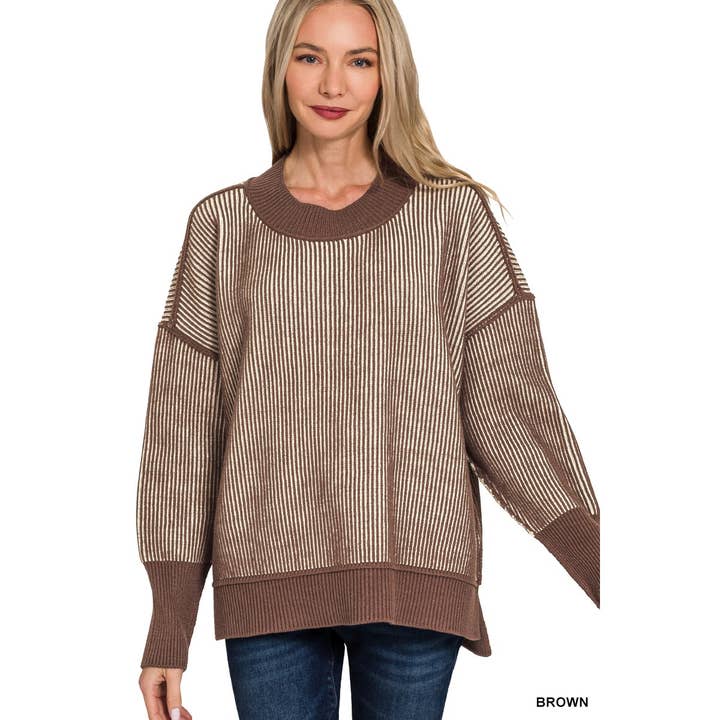 Style Up – wholesale Sweatshirt – Women's – EXPOSED SEAM TWO TONE SWEATER HI LOW SIDE SLITS5