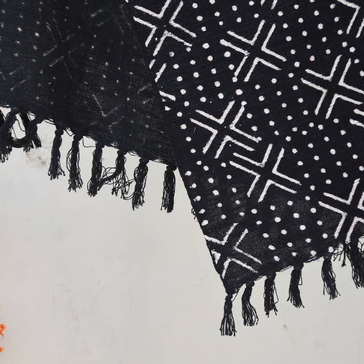 Fabdivine - Wholesale Throw Blanket - Modern Bohemian Natural Mud Cloth Throw Blanket1