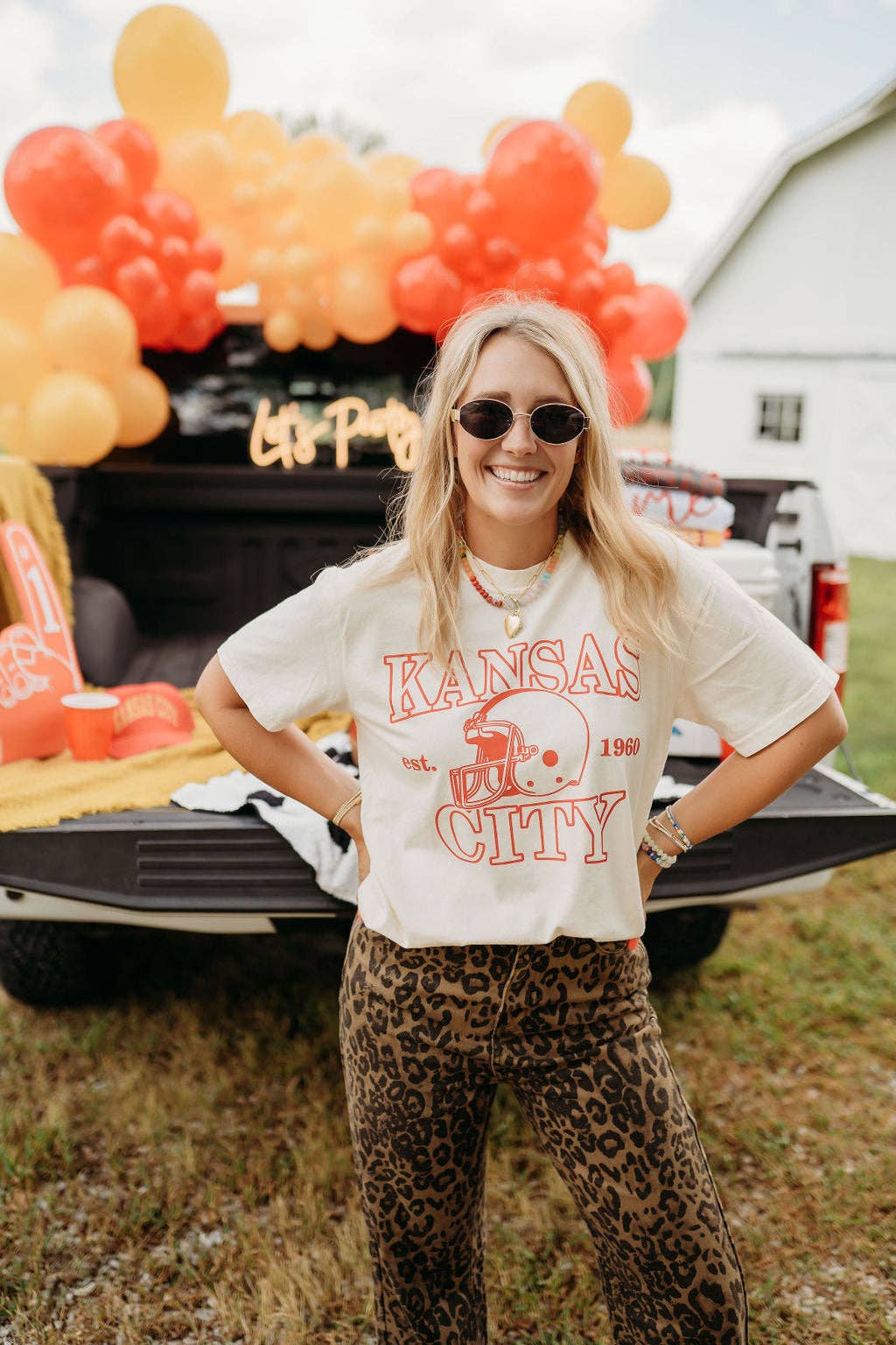 Jules Co - Wholesale Screen Printed T-Shirt - Women's - Kansas City x 1960 Football Tee5