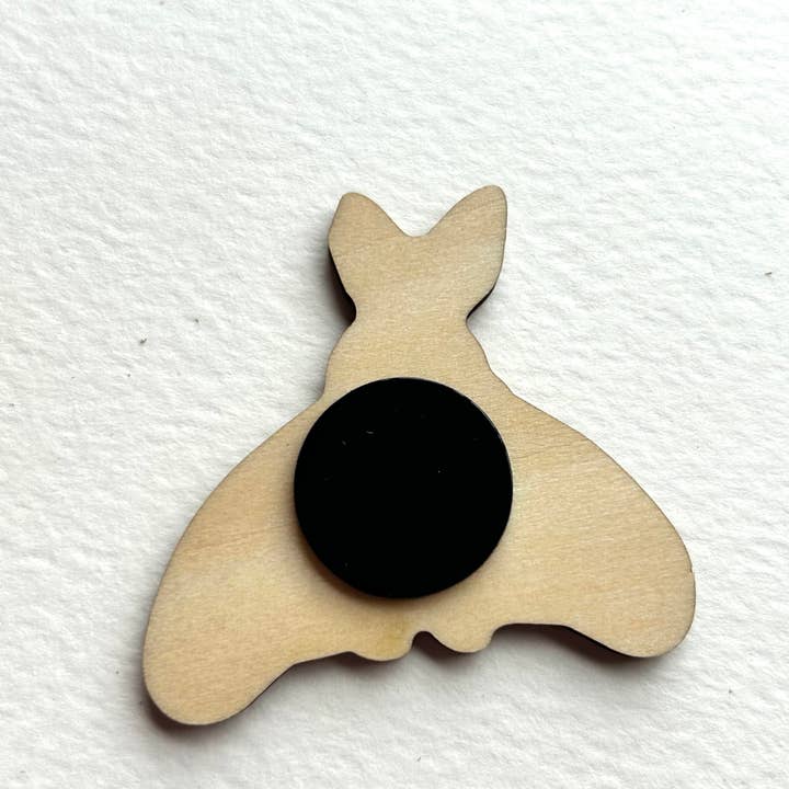 Aquabun - Wholesale Magnet - Mothman Magnet1