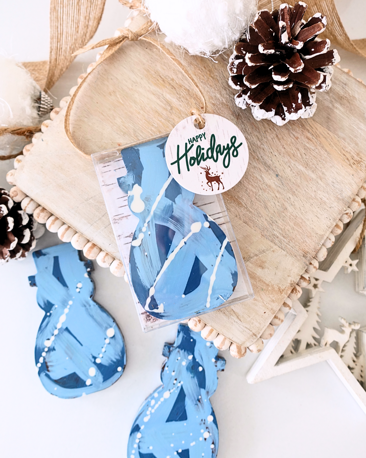 Succulent Chocolates & Sweets Inc - Wholesale Chocolate Box - Crunchy Hazelnut Gianduja Snowman (Ornament Box)5