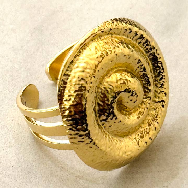 Anel Espiral de Aço Inoxidável Ori e outras tendências em Compre pingentes ferramentas orixás B2B. Devoluções gratuitas e condições de pagamento a 60 dias na Faire na Faire.