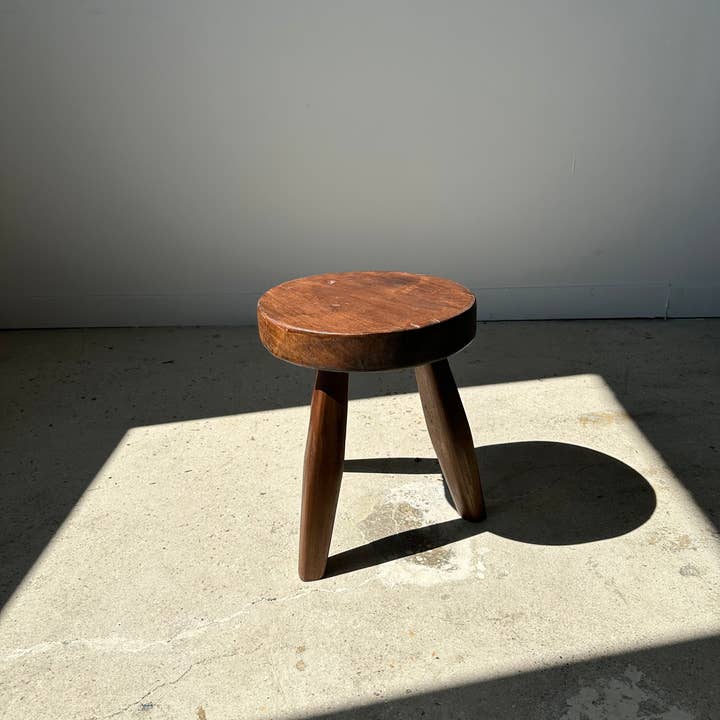 Office Objets - Wholesale Stool - Upcycled low flat teak tripod stool - Small solid brown wood stool with flat circular seat H:35cm D:30cm9