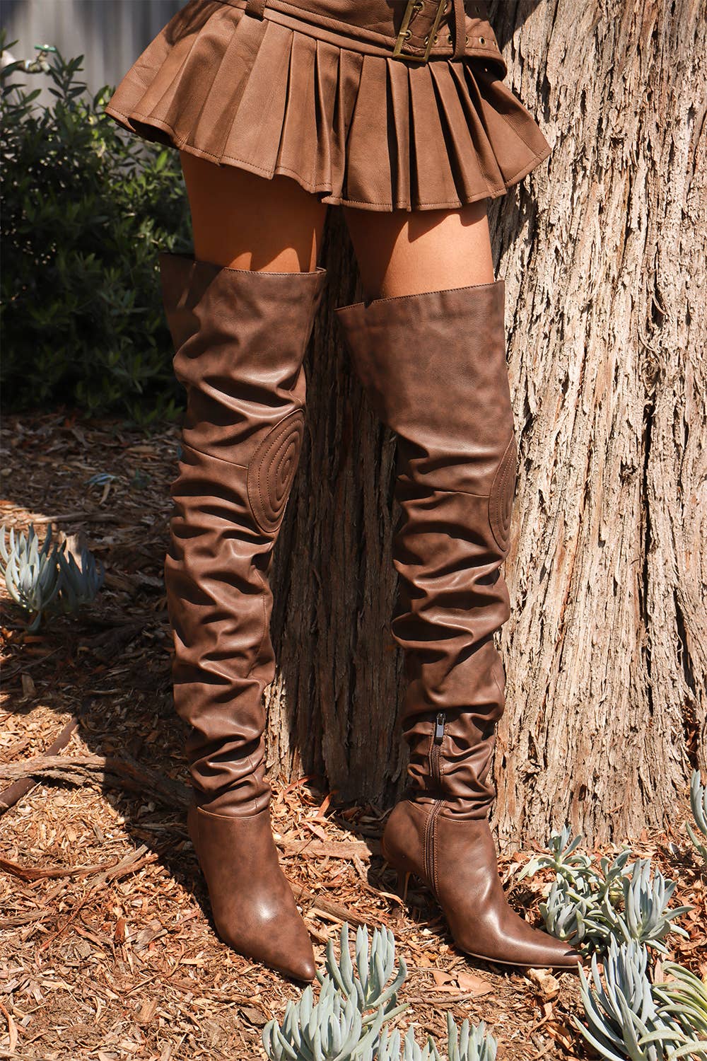 Lemonade Shoes - Wholesale Boots - Women's - KOMODO - Ruched Over-The-Knee Boots9