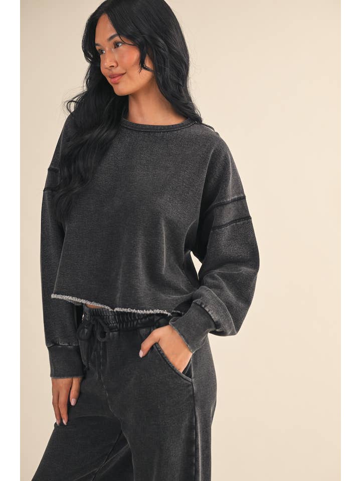 KIMBERLY C - Wholesale Athletic Top - Women's - Denim Wash Cutout Back Layering Fleece-Lined Sweatshirt9