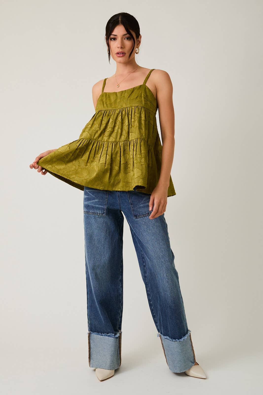 Sunday Edition - Wholesale Blouse - Women's - SLEEVELESS TIERED JACQUARD WOVEN TOP3