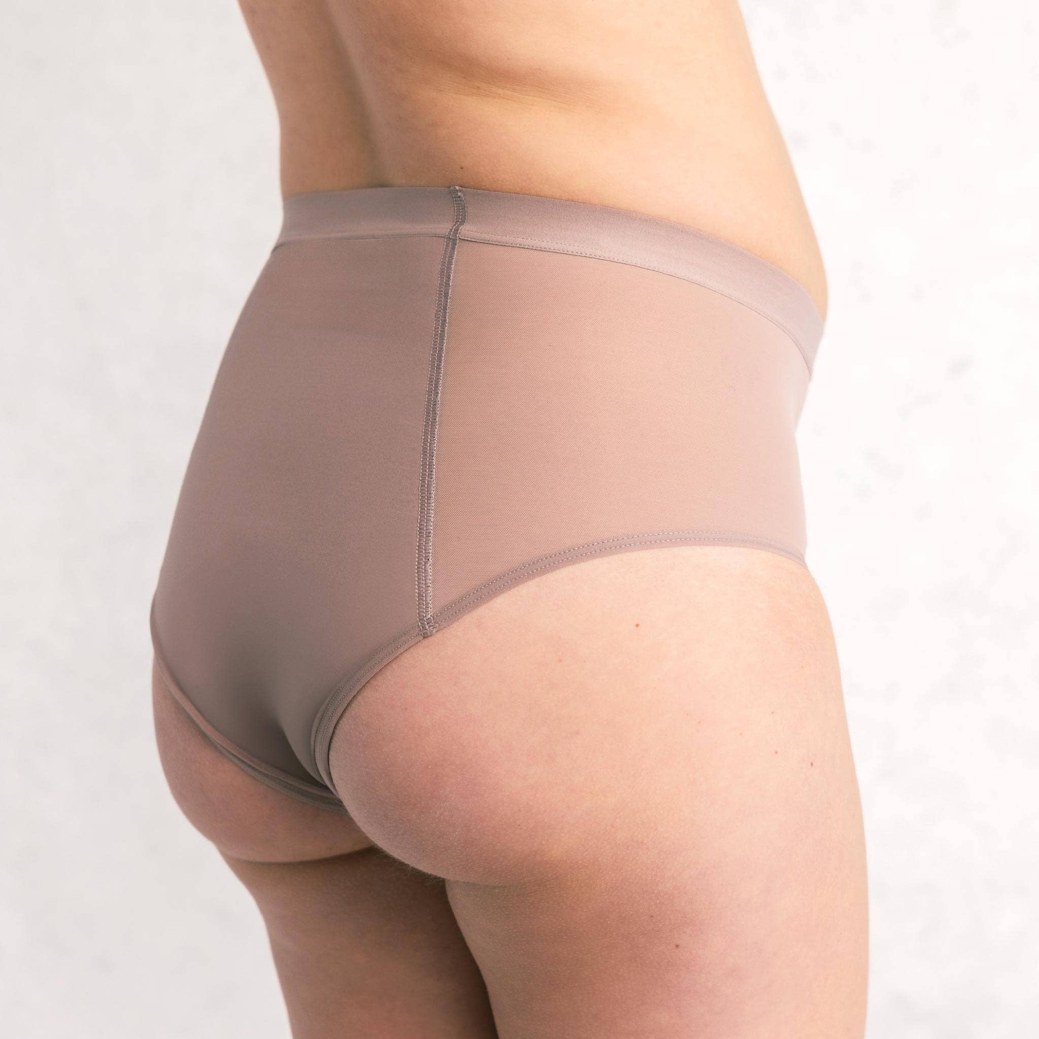 Saalt – wholesale Mensunderkläder - Dam – Tätslutande höga trosa med fransk skärning och full slinga – tungt flöde12