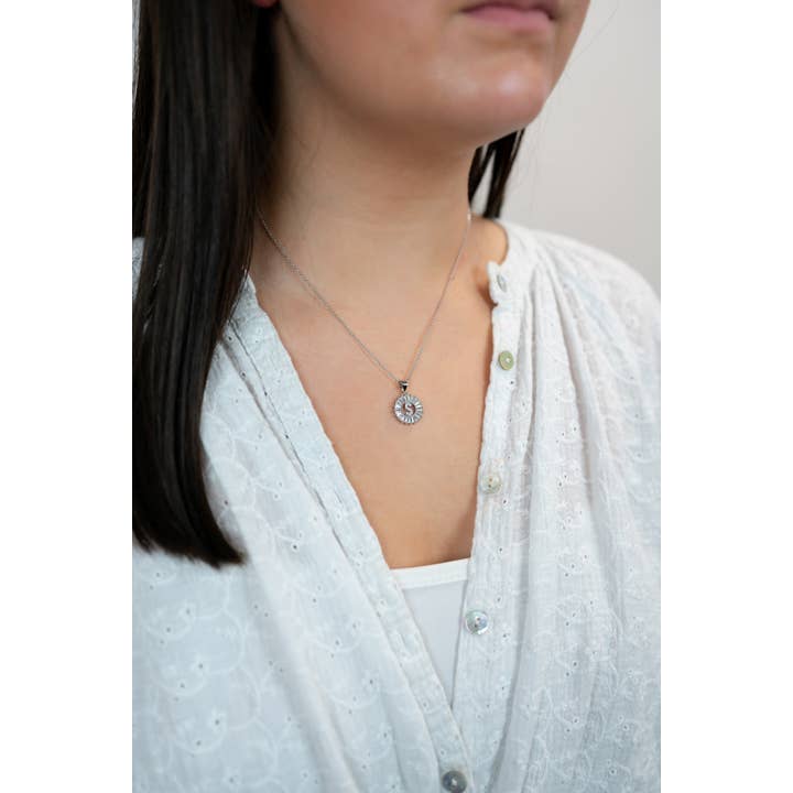The Sis Kiss - Wholesale Pendant/Charm Necklace - Mini Radiant Initial Necklace1