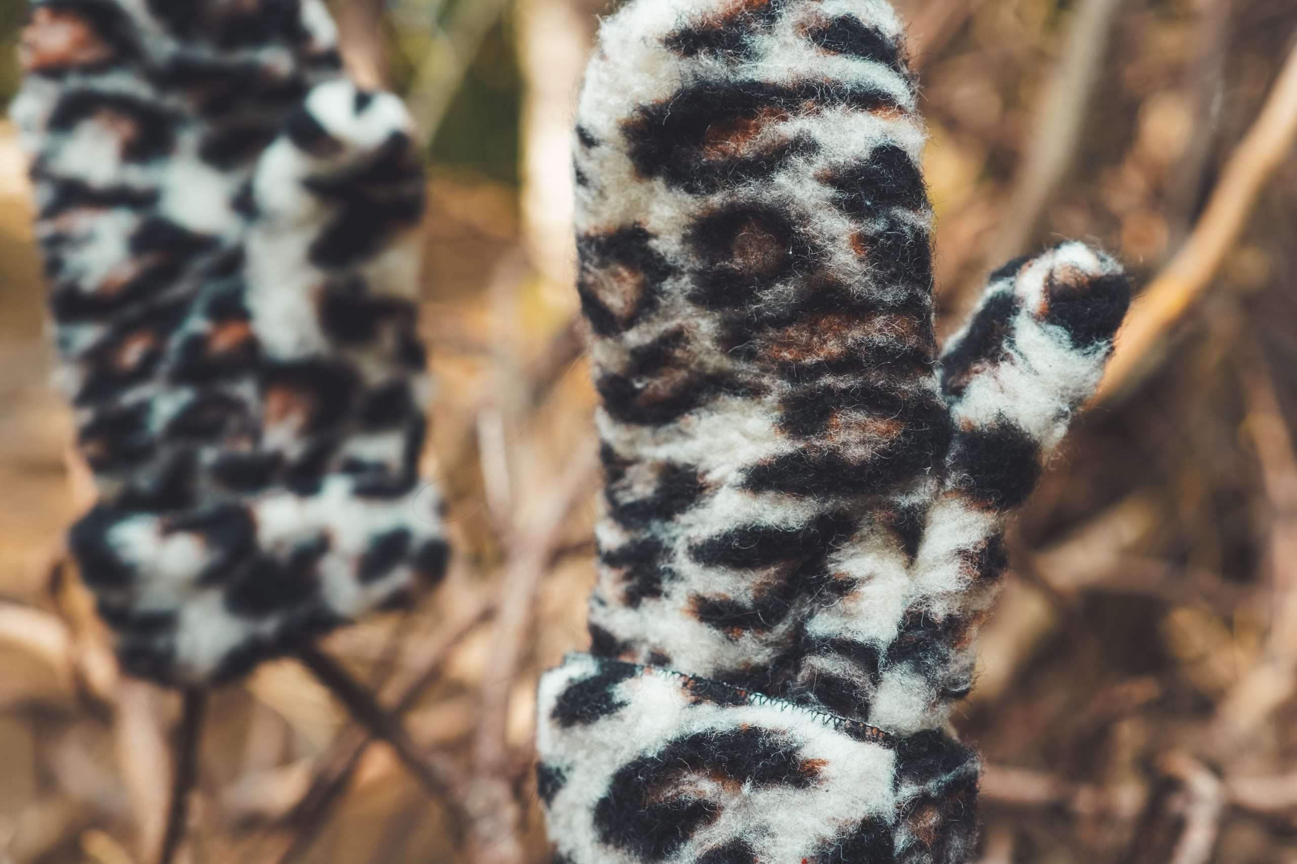 We Are Wovens - Wholesale Gloves - Women's - Wollen Wanten - Leopard1