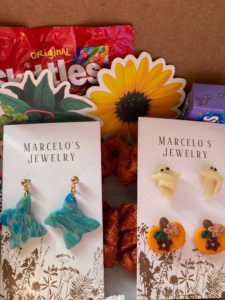 Mystery Box / Polymer Clay Earrings / Handmade Gift Ideas / Gift Box for wholesale by Marcelo's Shop