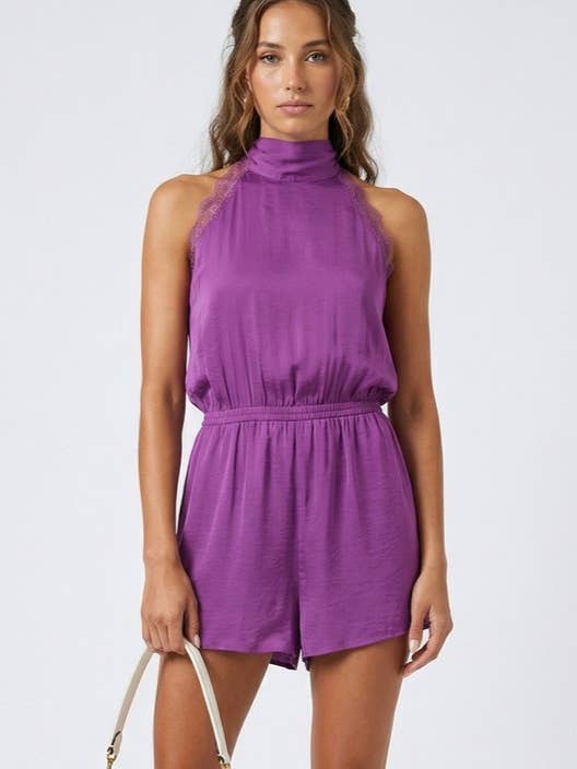 Barboteuse licou à bordure en dentelle pour la vente par Naked Zebra