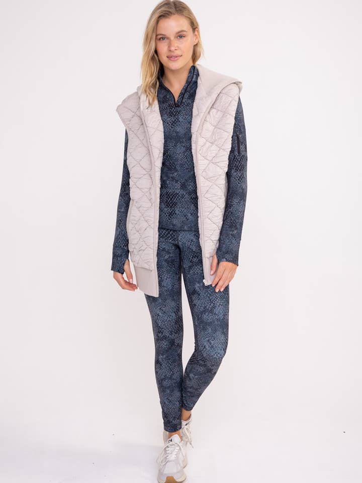 Mono B - Wholesale Outerwear Vest - Women's - Oversized Quilted Fleece Vest with Hood14