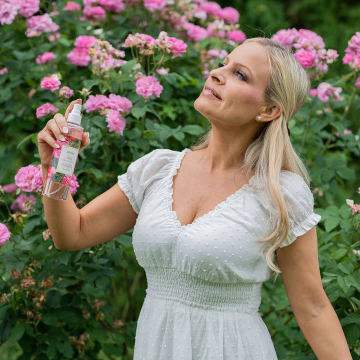 Camille Beckman – wholesale Face & body mist/water – Glycerine Rosewater Fragrant Body Mist 8 oz2