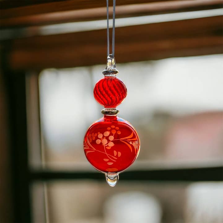 LesTroisPyramides - Wholesale Tree Topper - Red Christmas Tree Topper - Blown Glass Ornament