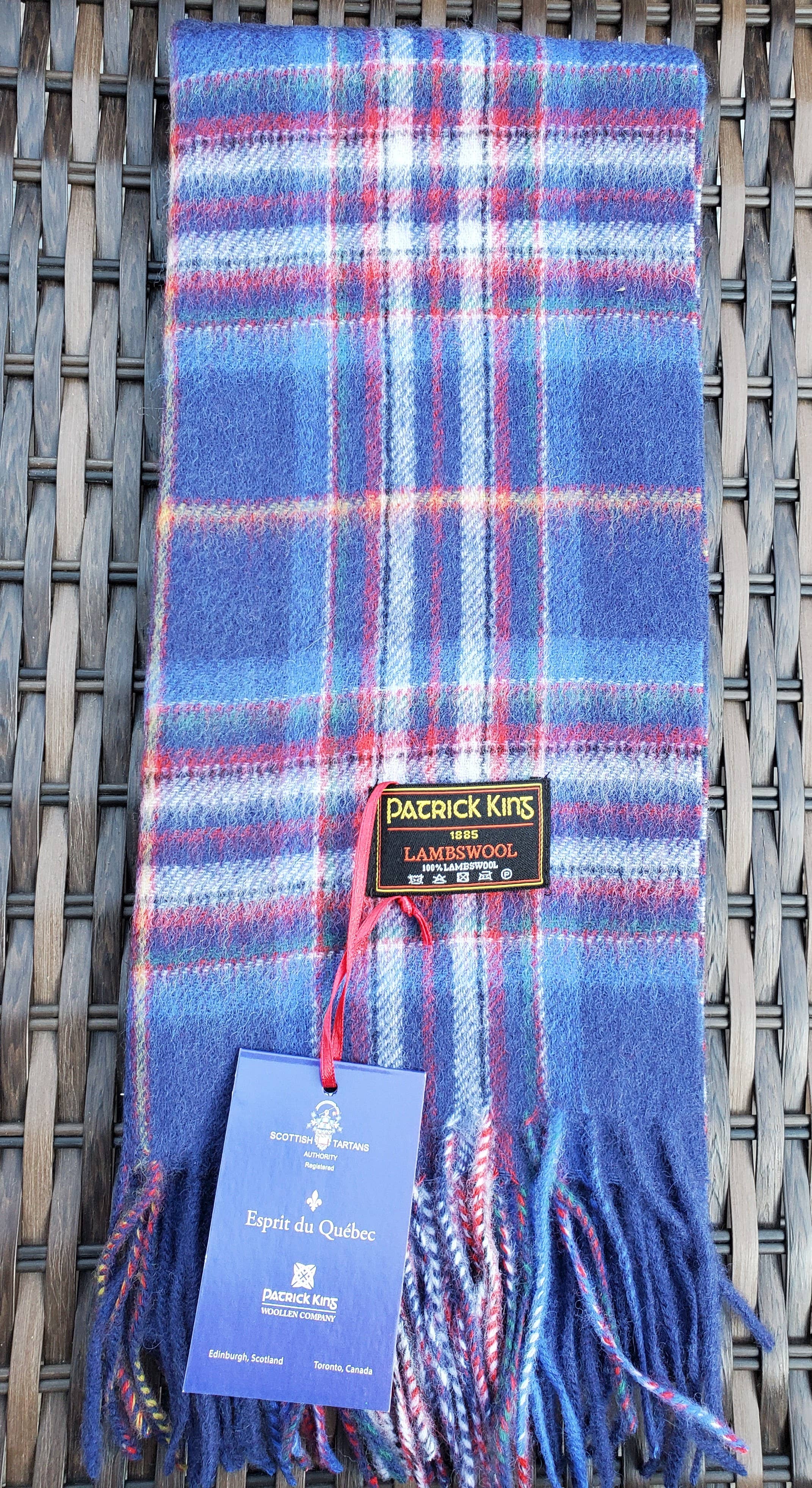 Patrick King Woollen Company - Wholesale Scarf - Women's - Esprit du Quebec Lambswool Scarves1