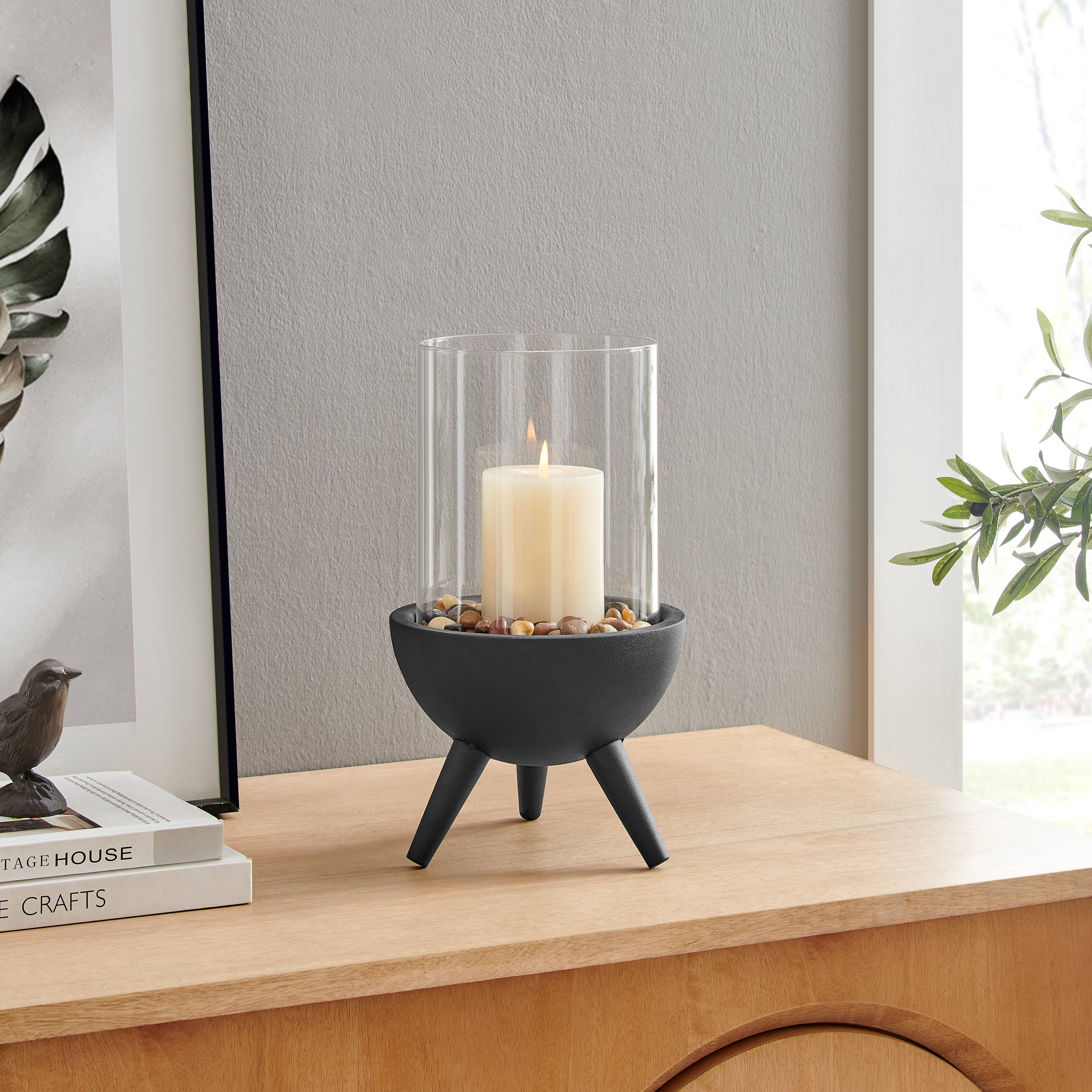 Danya B – wholesale Candle holder – Molta Modern Black Metal Pedestal and Glass Candle Holder16