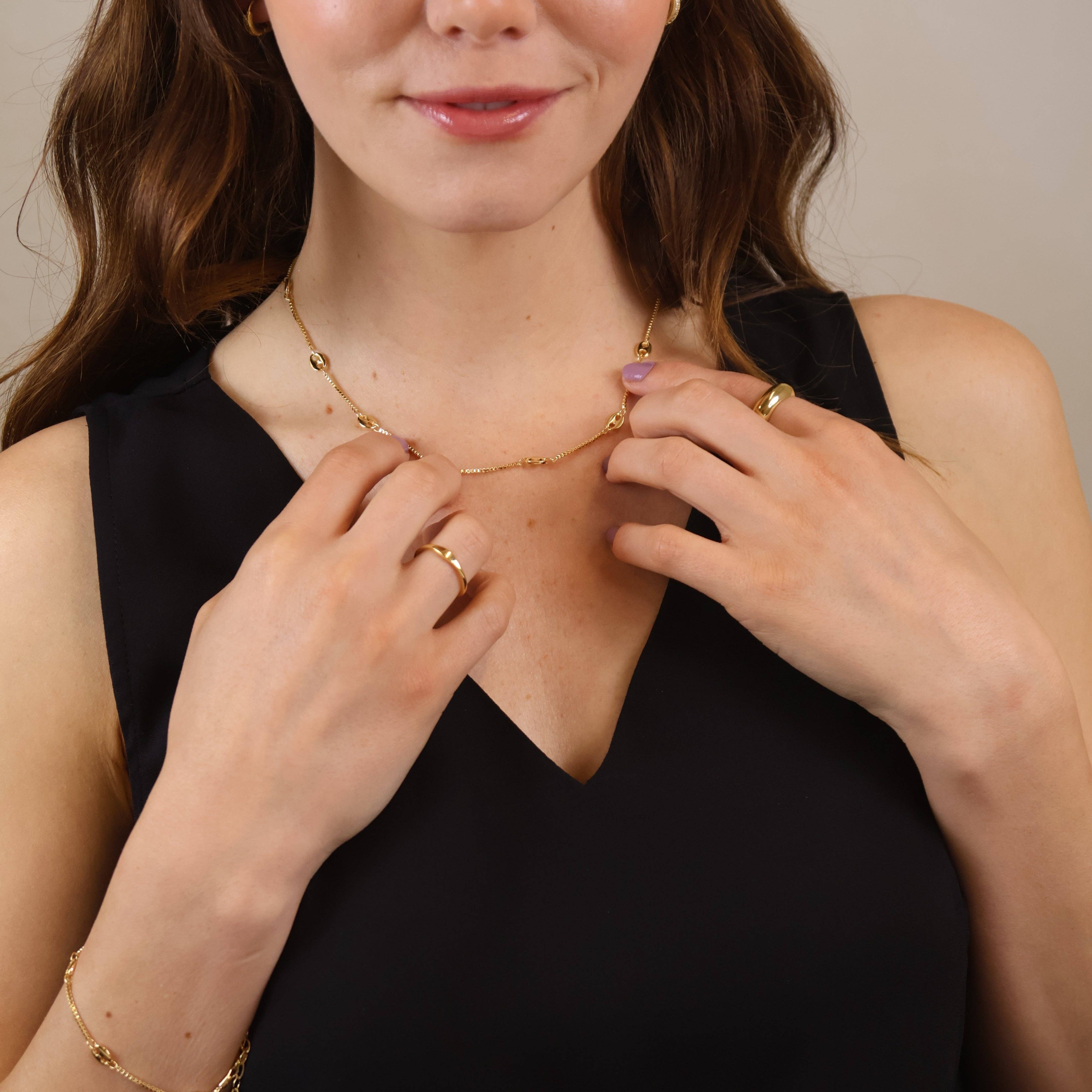 GoldFi - Wholesale Link & Chain Necklace - 18k Gold Filled Fancy Box Chain Necklace1