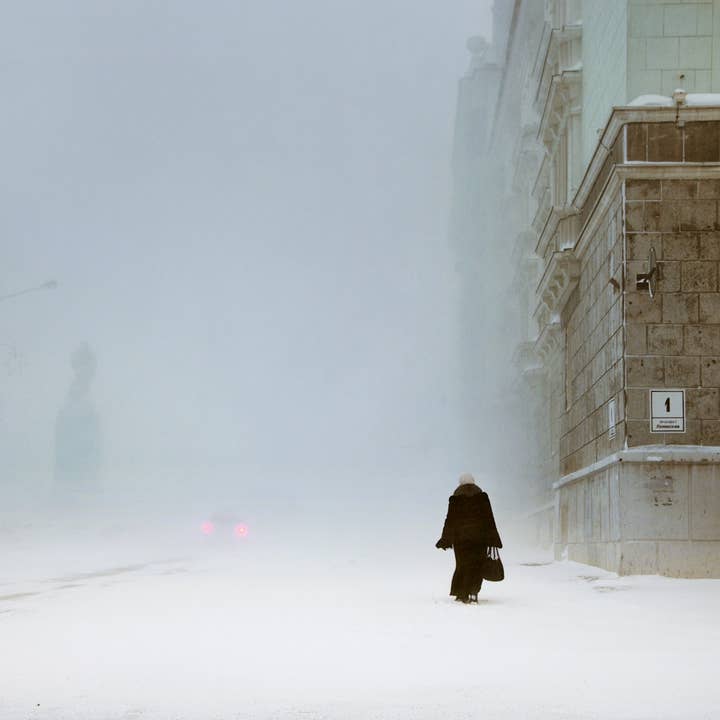 gestalten & teNeues - Wholesale Display Book - Lost in the Beauty of Bad Weather4