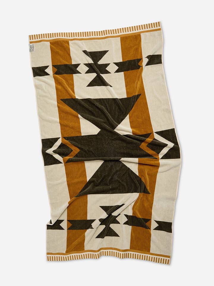 Summer 25 - Rocky Mountain Towel | Natural / Black | 100*180 for wholesale by Pony Rider