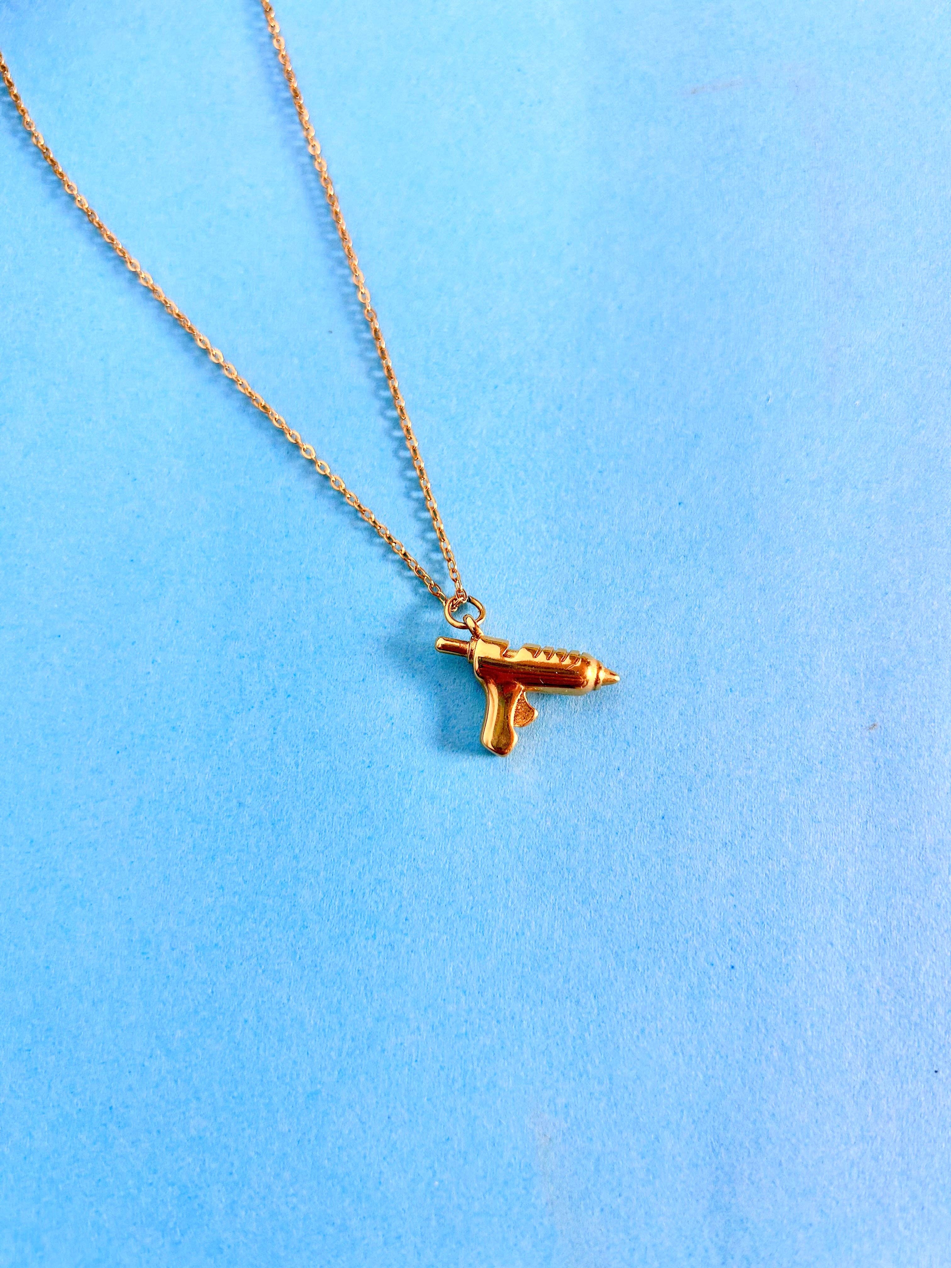 The Peach Fuzz – Großhandel Kette mit Anhänger/Charm – Halskette mit Heißklebepistole7