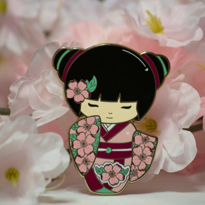 Geisha Girl Enamel Pin (Deluxe) for wholesale by Lillbits.com