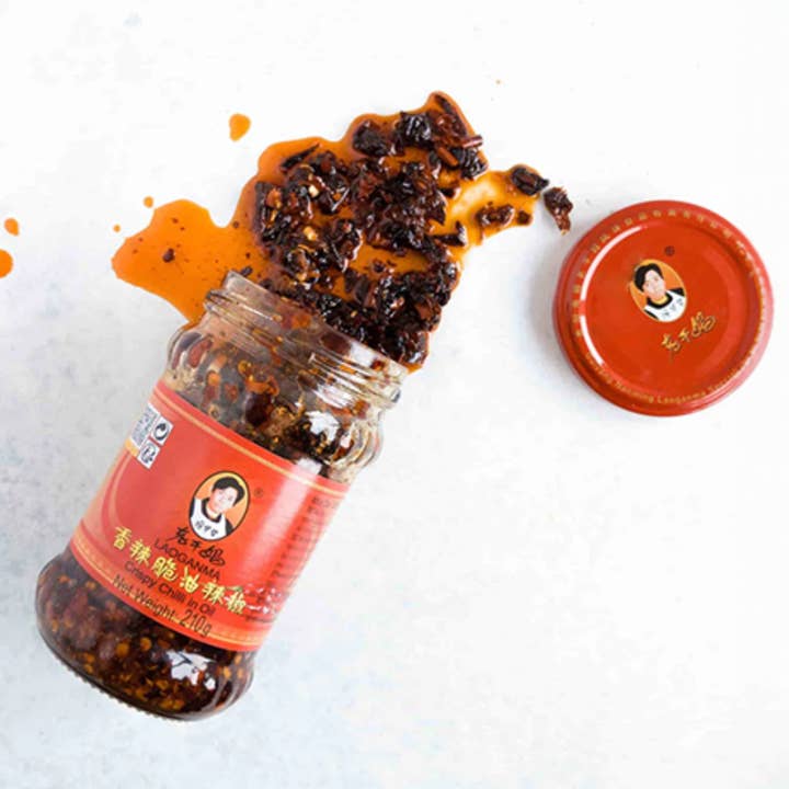 utoppa GmbH - Wholesale Chili Paste - Lao Gan Ma Crispy Chili in Oil 700 g