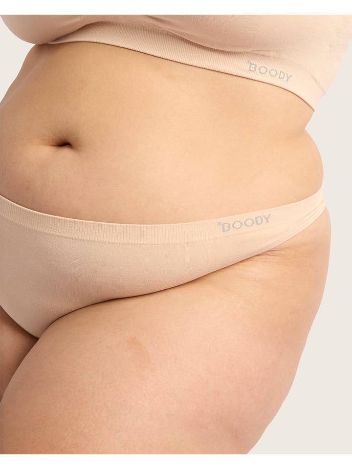 BOODY UK LTD – wholesale Underwear – Women's – G-String - White25