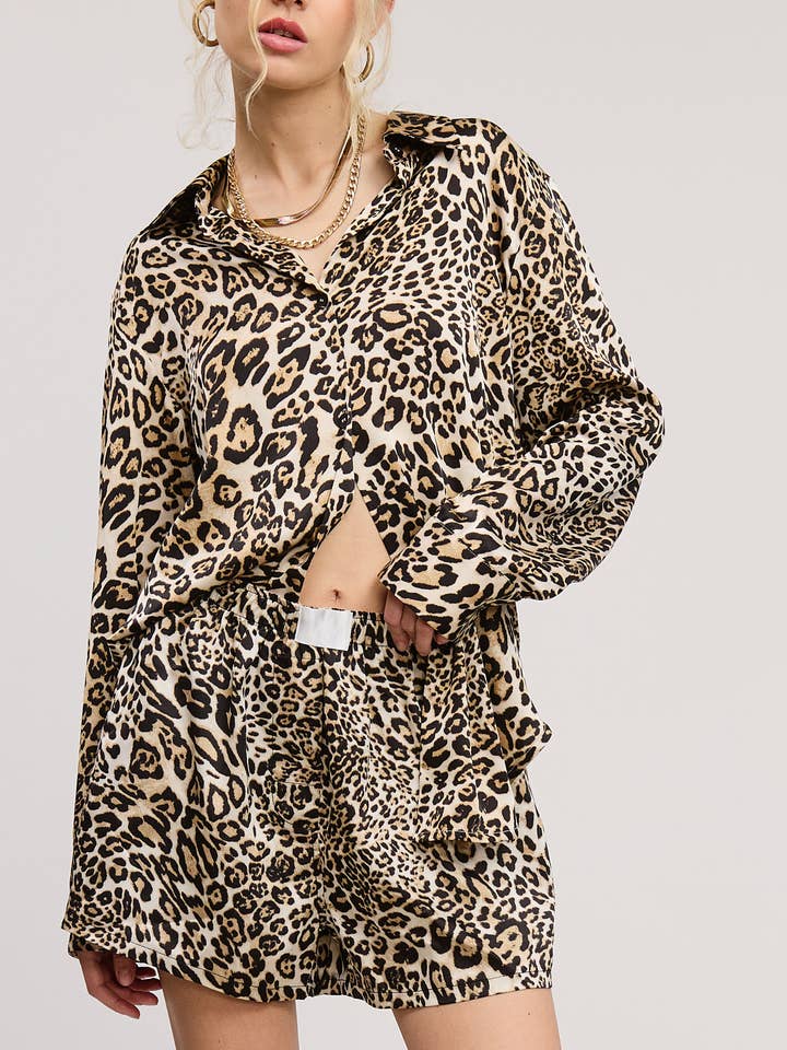 Boxer imprimé léopard avec détail patch pour la vente par Mimosa