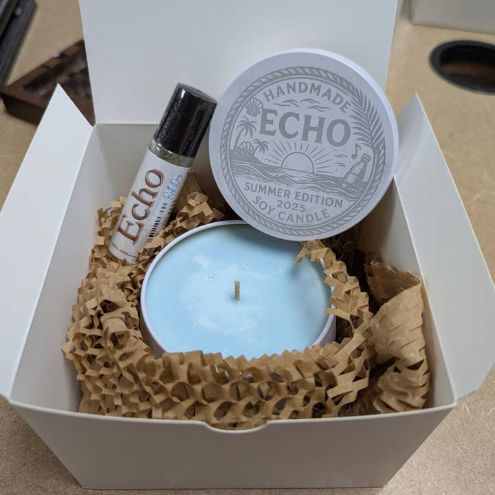 Paquete Echo ResilDuo™ – Vela Tranquila (8oz) + Aceite Roll-On | Aroma Audaz Tipo Narcisista y otras tendencias de Resultados para alcohol quemar al por mayor. Devoluciones gratuitas y condiciones de pago a 60 días en Faire en Faire.