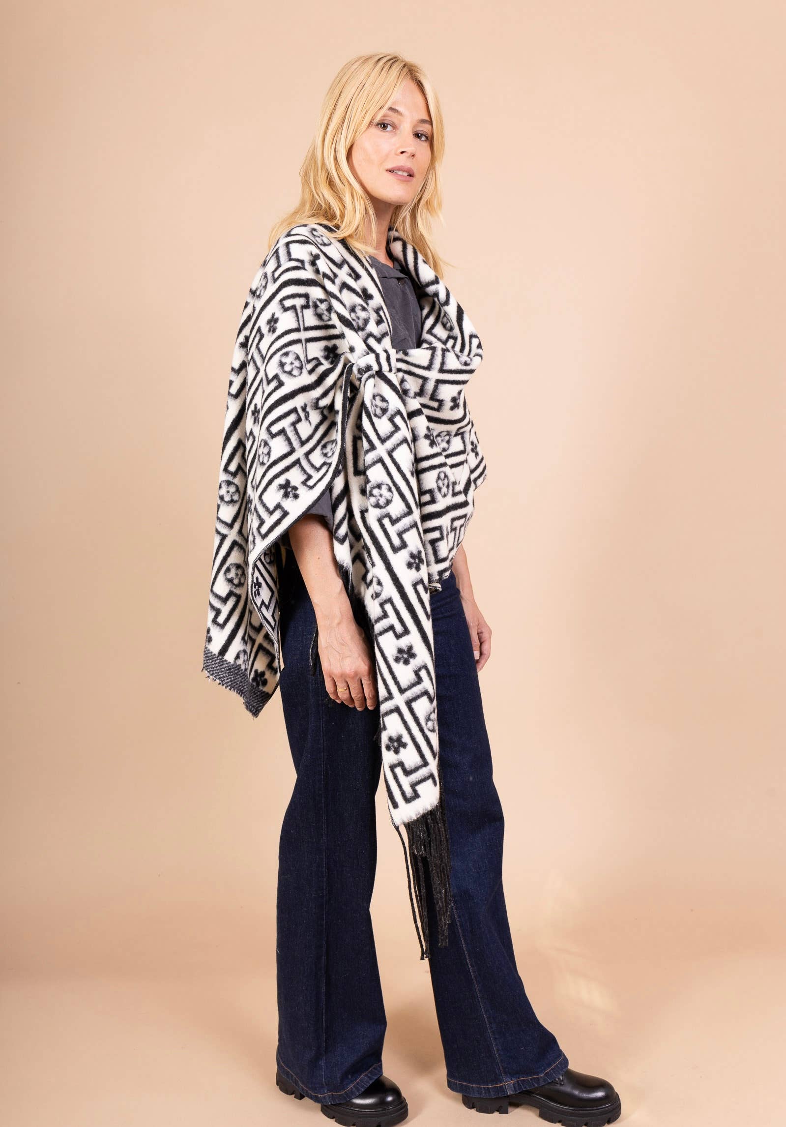 LINEN & COTTON HOUSE - Vente Poncho – femme - 40811 PONCHO IMPRIME AUTUMN WINTER CLOTHING 10