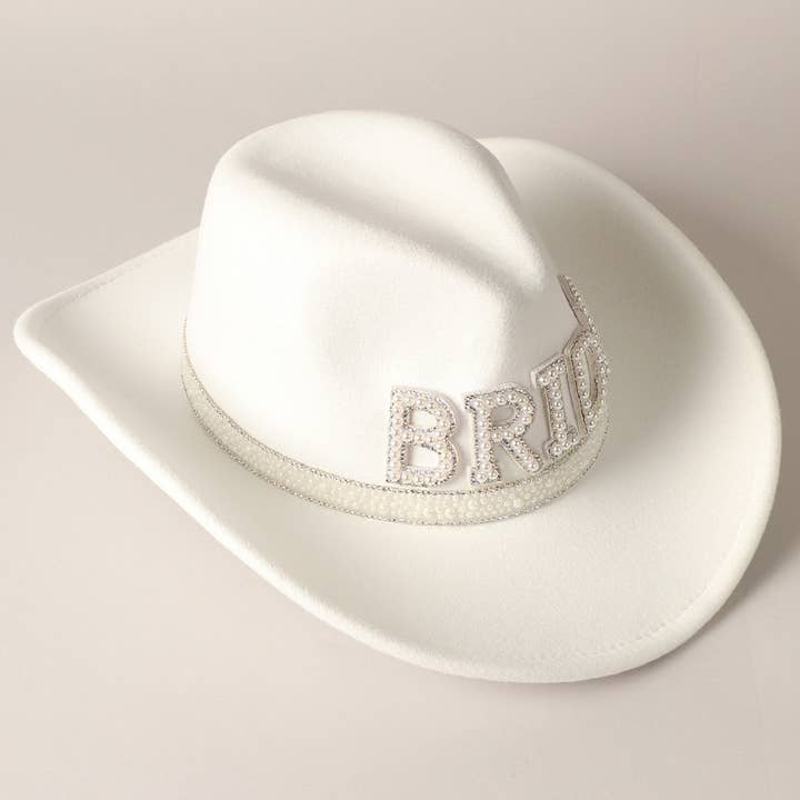 WAT Veganistische, in vilt gemaakte BRIDE Pearl cowboyhoed voor groothandel op Faire