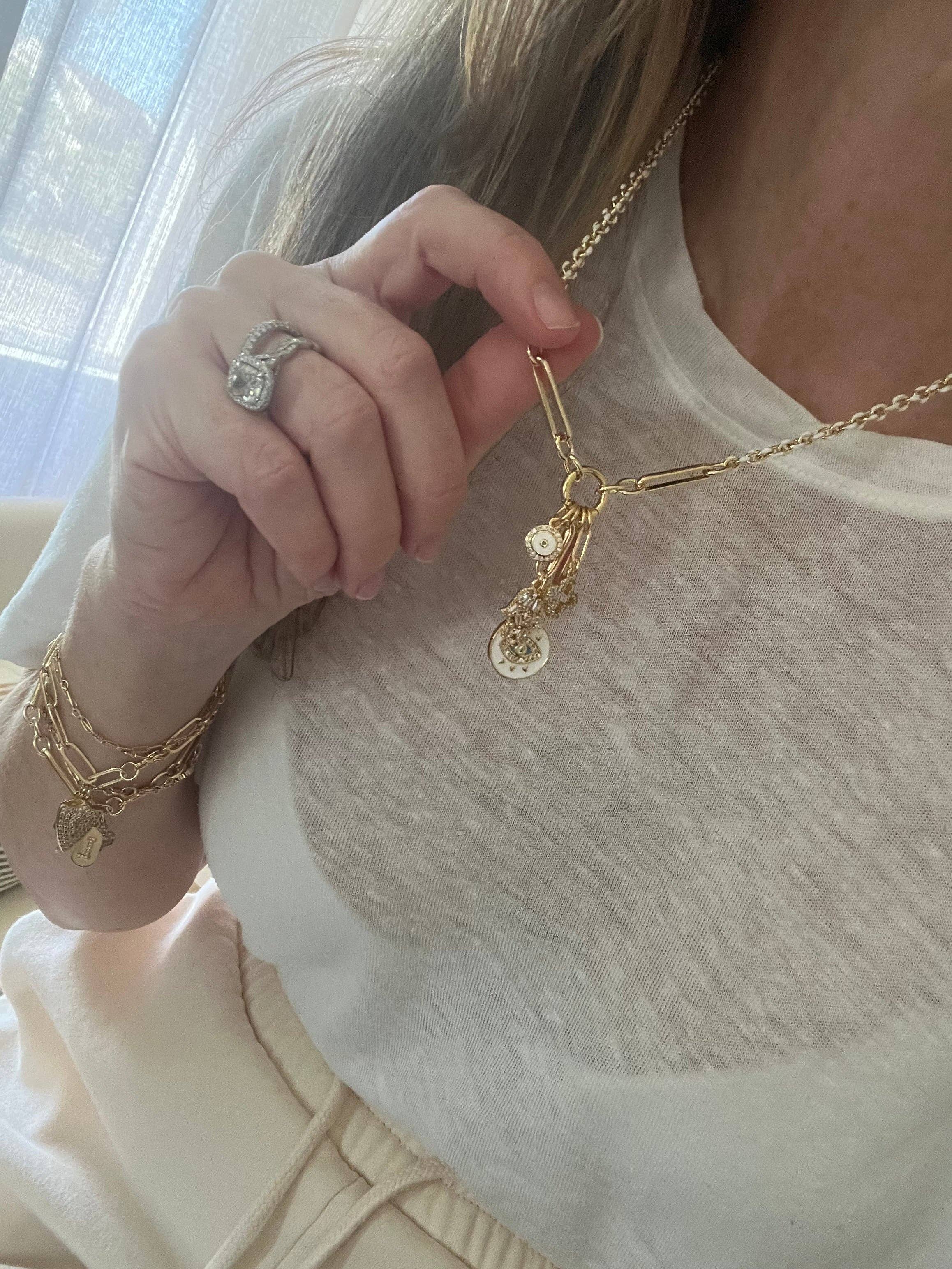 Boutique Suarez Co. - Wholesale Pendant/Charm Necklace - Blanc Charm Holder Necklace - Clicker Clasp - add charms6